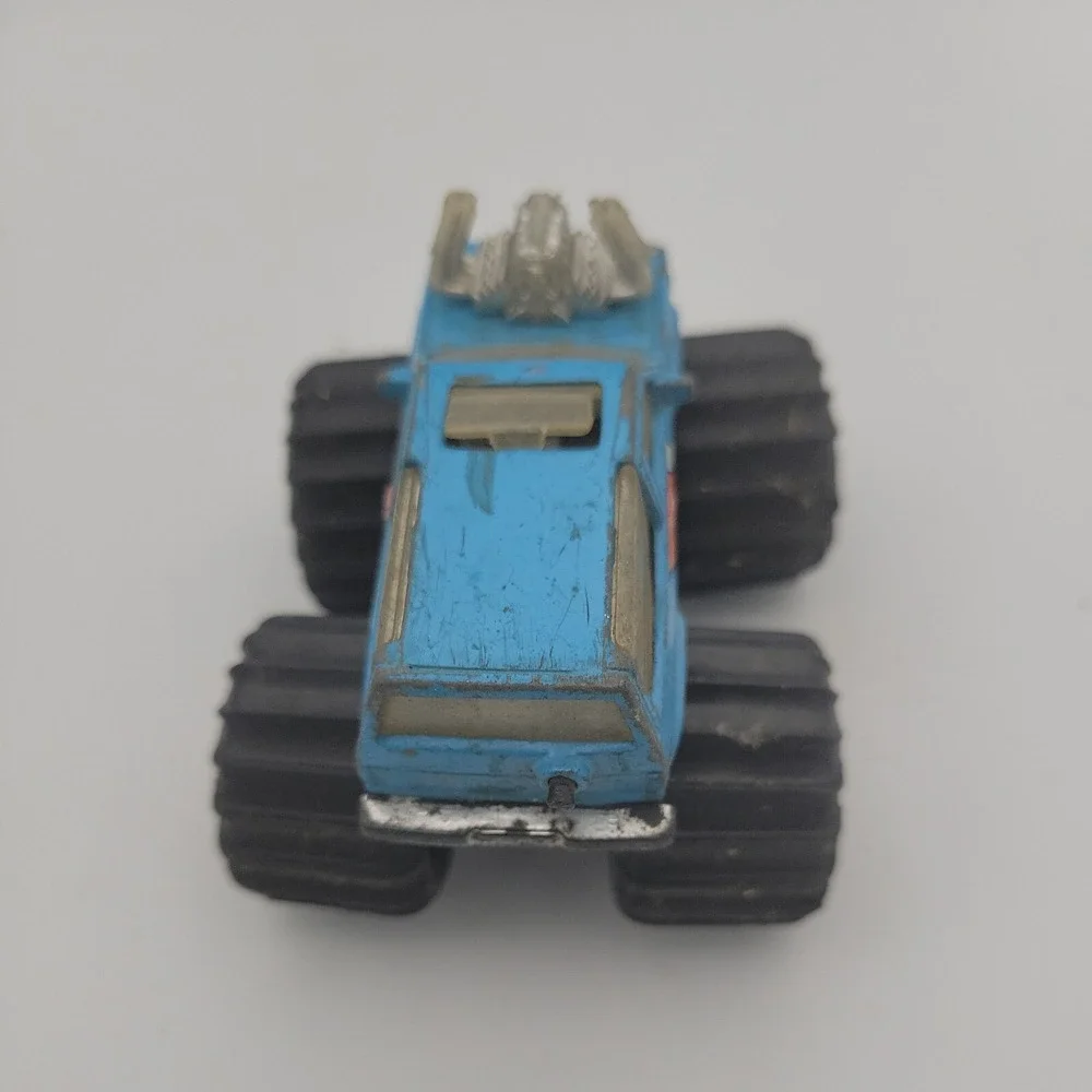 Vintage Matchbox Mud Slinger 1987 Blue Monster Truck Goodyear Tires Ford Bronco